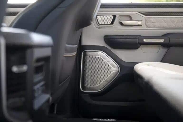 2025 ram 1500 14 770x513 jpg