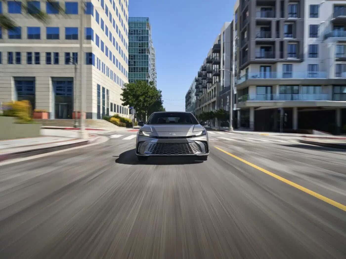 2025 toyota camry xse 11 1400x1050 jpg