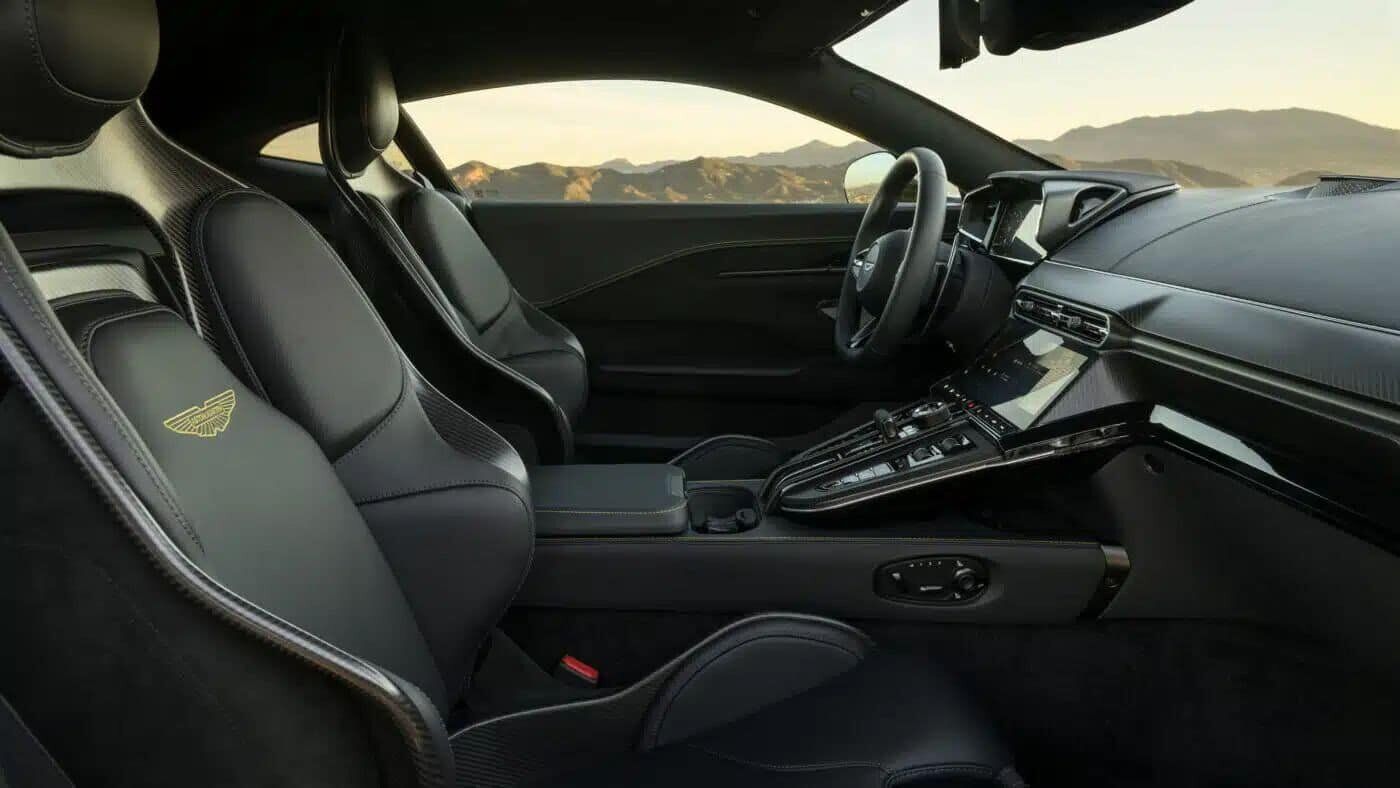 Aston martin vantage 9 1400x788 jpeg